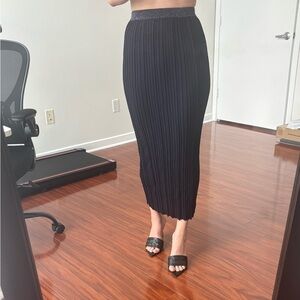 Zara Size S Pleated Midi Skirt
